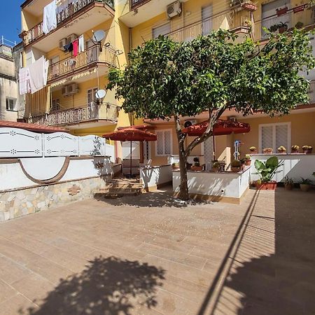 Double Free Parking Anna Verra Cottage Marano di Napoli Eksteriør billede